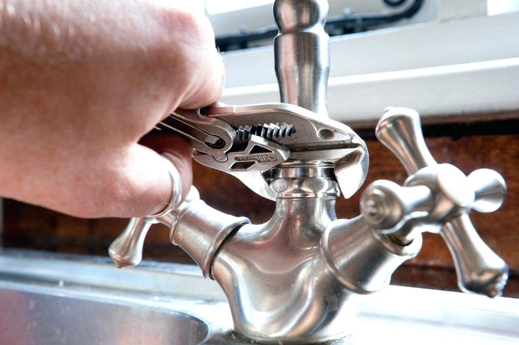 Fix-Leaky-Faucet-Fircrest-WA